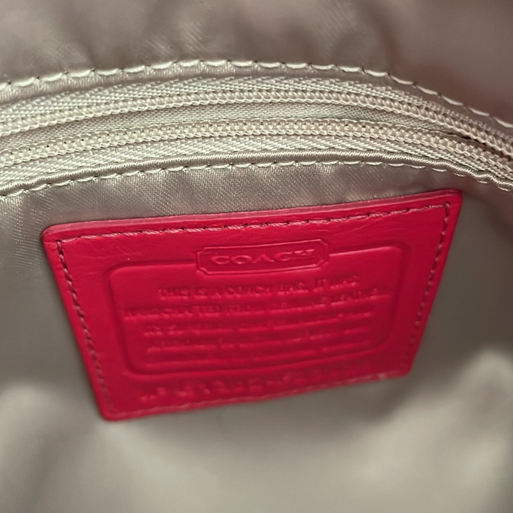 Coach red handbag - Picture 4 of 4